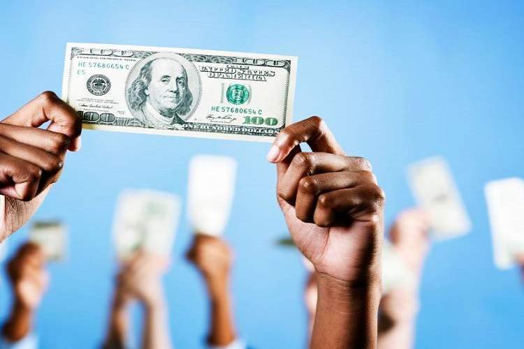 چگونه از متوسط هزینه دلاری (DCA) استفاده کنیم؟