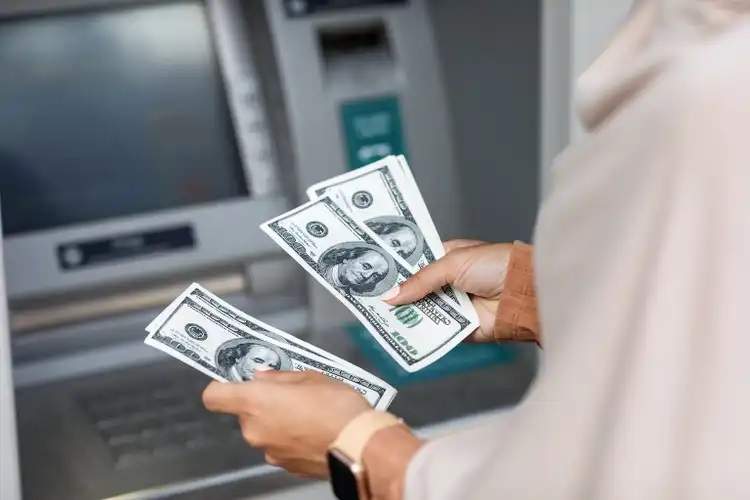 کدام راه ارزانترین روش برای انتقال پول به خارج از کشور است؟