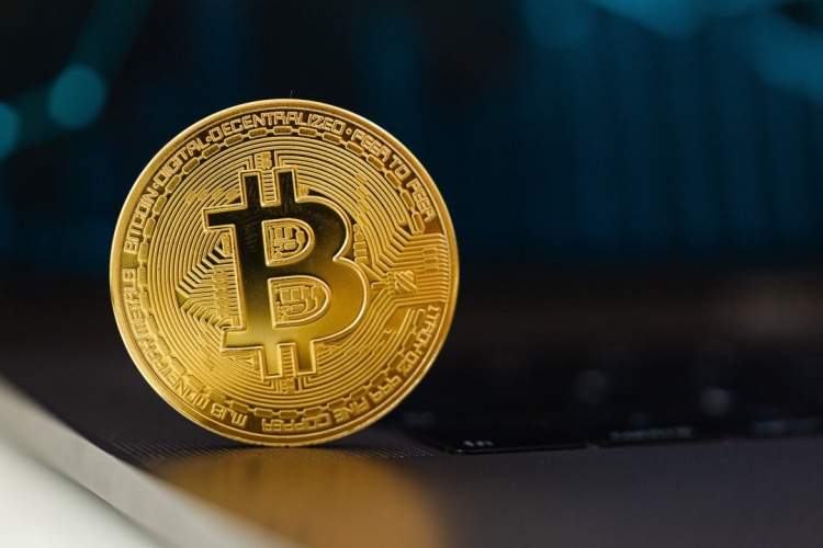 عوامل تبدیل ارز دیجیتال به بلو چیپ