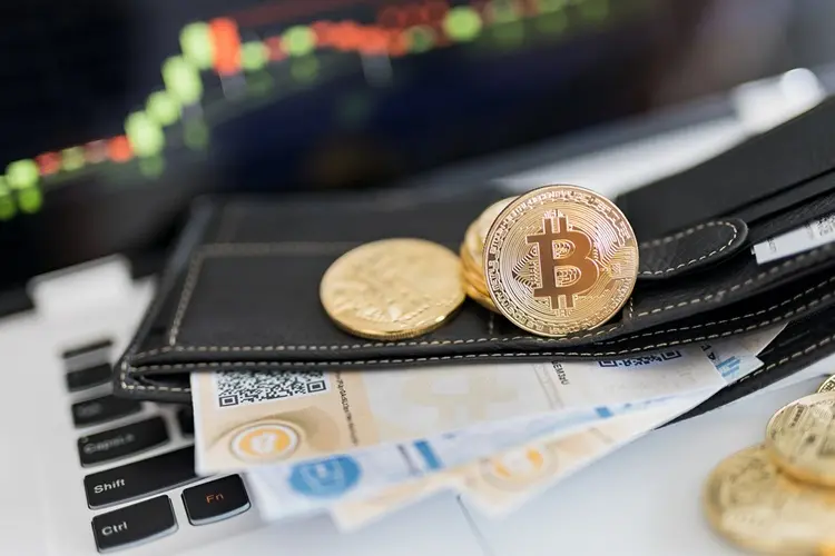 نگهداری از بیت کوین به روش کیف پول گرم یا Hot Wallet