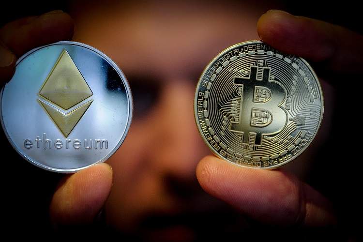 بیت کوین (BTC) چیست؟