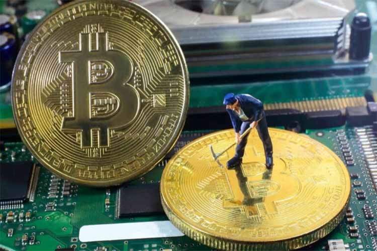 چگونه میتوان بیتکوین را استخراج کرد؟
